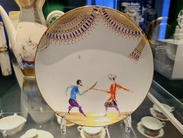 Teaserbild zur Veranstaltung Fantastische Geschichten auf Porzellan - Ali Baba und die 40 Räuber zu Gast im Japanischen Palais