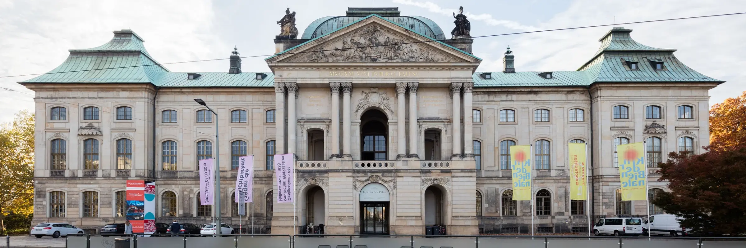 Gebäude