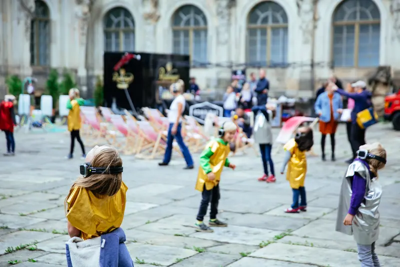 Kinderbiennale im Japanischen Palais (22.09.2018—24.02.2019)