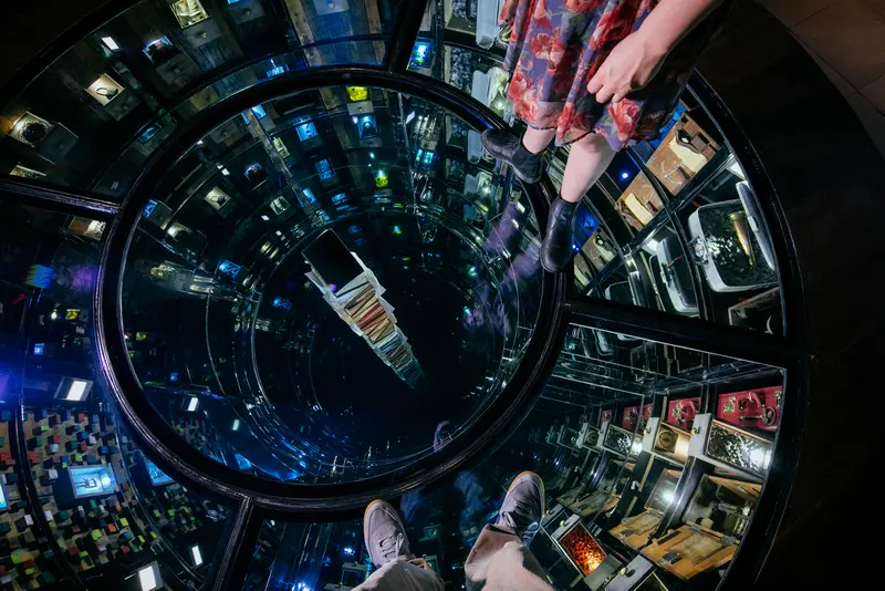 Blick in einen Brunnen