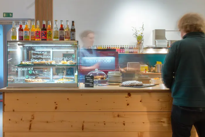 Biomarkt, Palais Café, Tätigkeiten und Themen, Frühstück, Japanisches Palais, Projektcafé