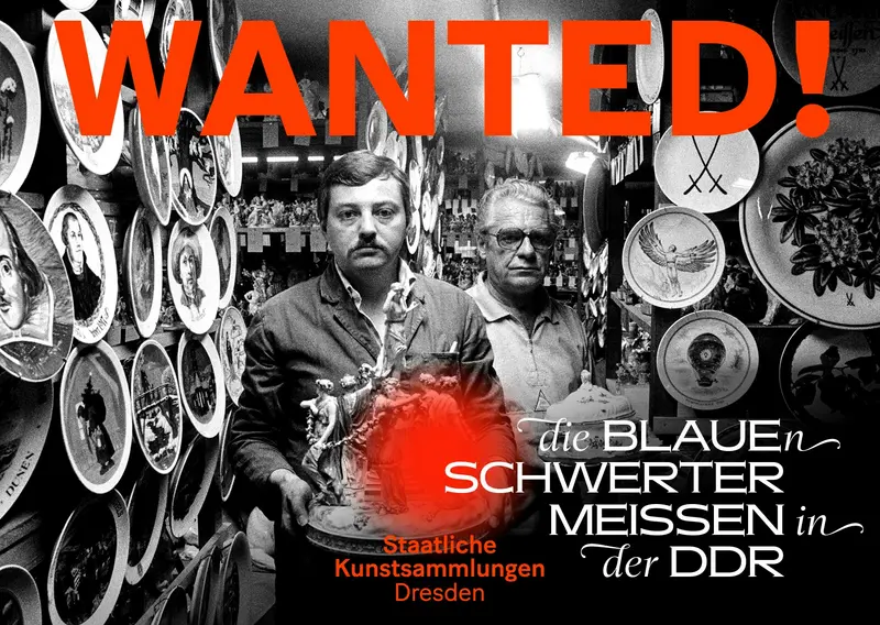 schwarz-weiße Abbildung von zwei Männern mit Porzellantellern