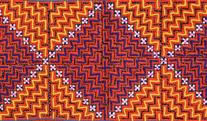 Kragen einer Frauentracht, Mèo-Kultur, Dorf Pu Nhung, Vietnam, 1963